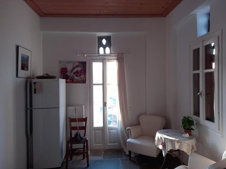 Arthome1 Pánormos Exterior foto
